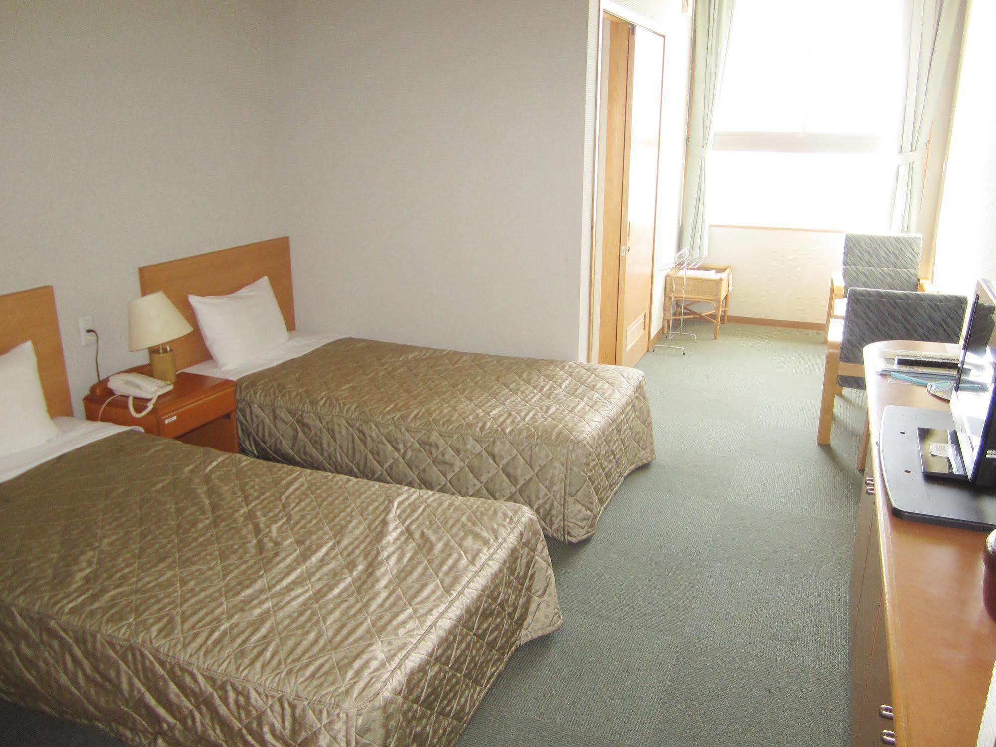 Kokuminshukusha Hadomisaki Hotel Karacu Kültér fotó