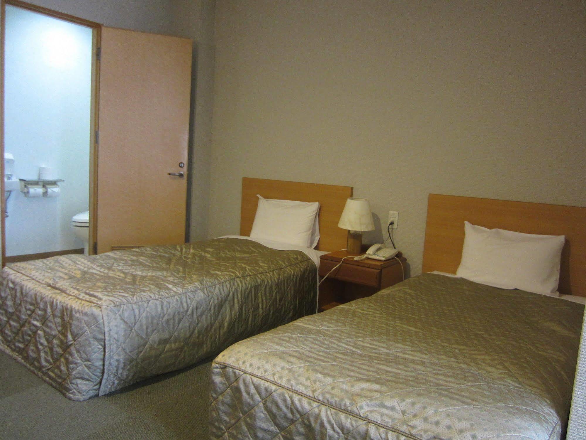 Kokuminshukusha Hadomisaki Hotel Karacu Kültér fotó
